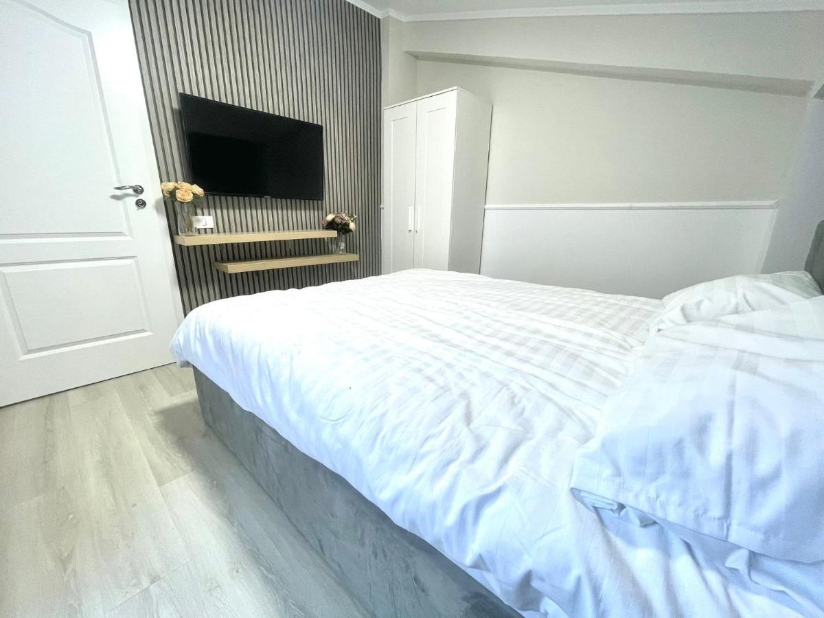 Baneasa Luxury Apartaments Bukarest Exterior foto
